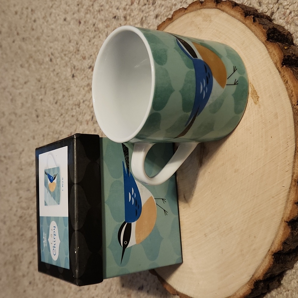 Magpie Chirpy Bird Mug with Box